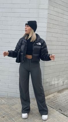 Chaqueta corta The North Face Nuptse negra | Chaqueta acolchada extragrande - Conjunto de chaqueta acolchada corta