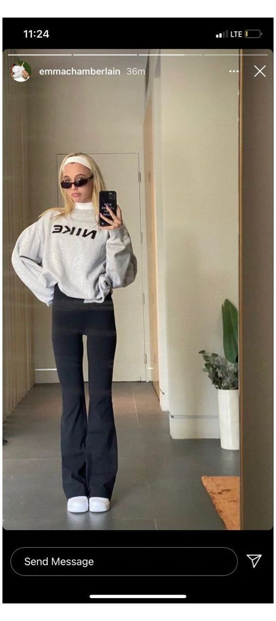 Página de pin - Conjunto de leggings acampanados de invierno