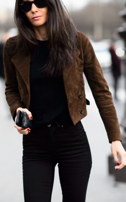 Página de pin - Conjuntos de chaqueta de cuero marrón para mujer