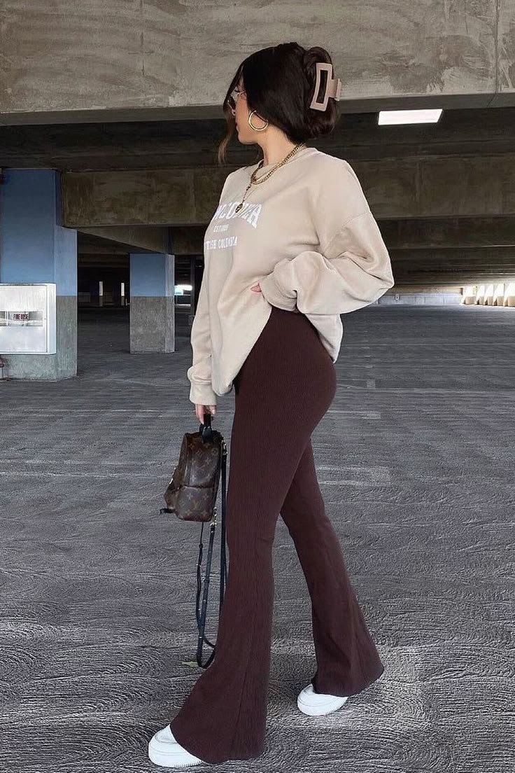 Conjunto de leggings acampanados para invierno