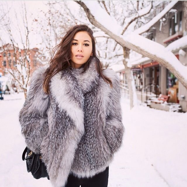 Página de pin - conjunto de chaqueta de piel