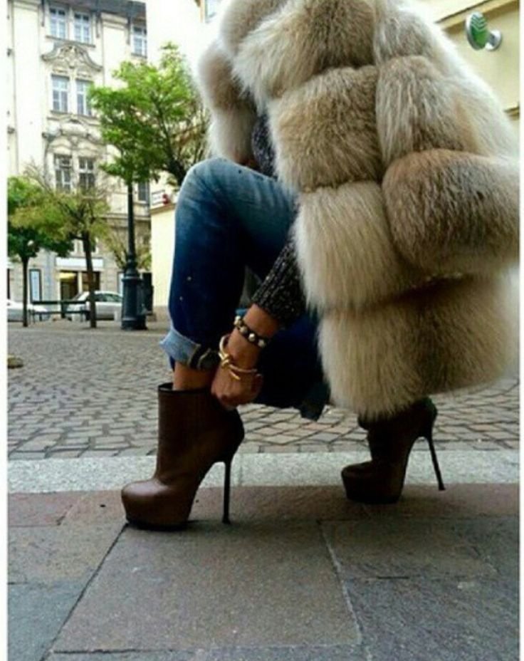 conjunto de chaqueta de piel