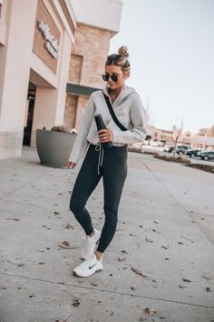 140 ideas de conjuntos con leggings | conjuntos, conjuntos bonitos, conjuntos de otoño 140 ideas de conjuntos con leggings | Conjuntos, conjuntos bonitos, conjuntos de otoño - Conjunto con leggings bonitos